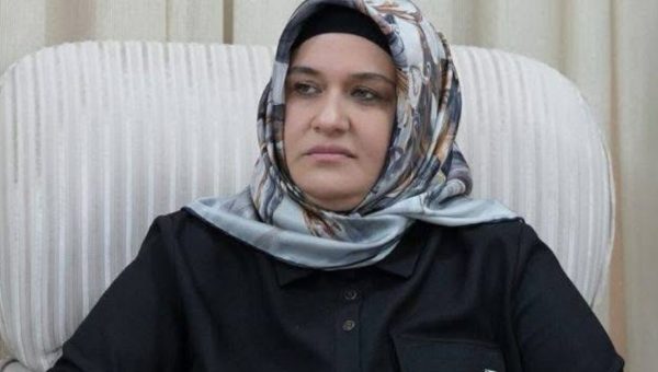 النائب سمية الخابوري تُطالب بالتعيين المركزي المباشر وصرف مستحقات أطباء دفعة 2024 بأثر رجعي