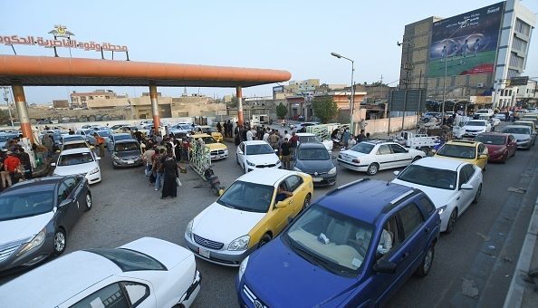 المرور العامة تدعو السائقين للإلتزام بضوابط محطات الوقود لمنع الإختناقات المرورية