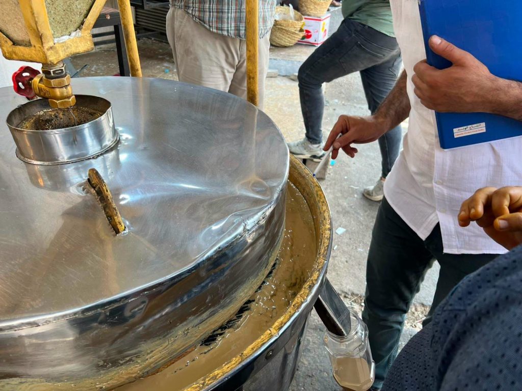 2-4-1024x768 الرقابة الصحية في نينوى تضبط مخالفات وتُتلف مواد منتهية الصلاحية في أسواق سمك الجانب الأيمن