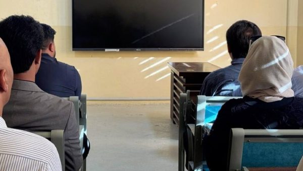 التعليم العراقية تمنع الموظفين والنواب والوزراء من الدراسة المسائية أثناء الخدمة