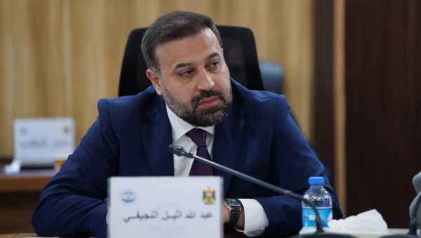 النجيفي يدعو لحسم نزاعات الأراضي بالقانون