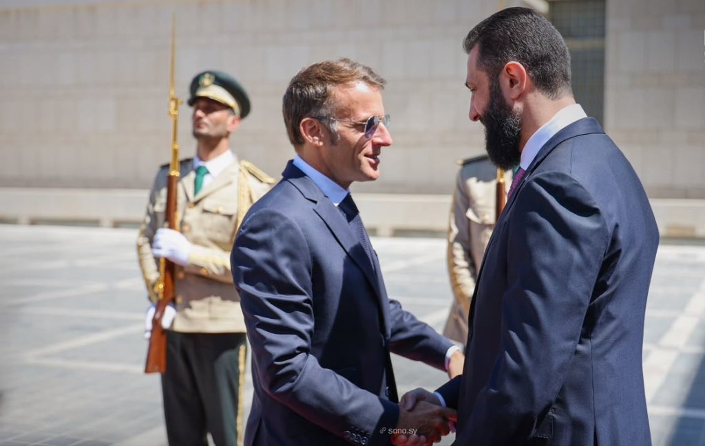 image-45-1024x649 الشرع يستقبل ماكرون في دمشق ويُعلن تطلّع سوريا للشراكة مع فرنسا في سوق الممرات العالمية