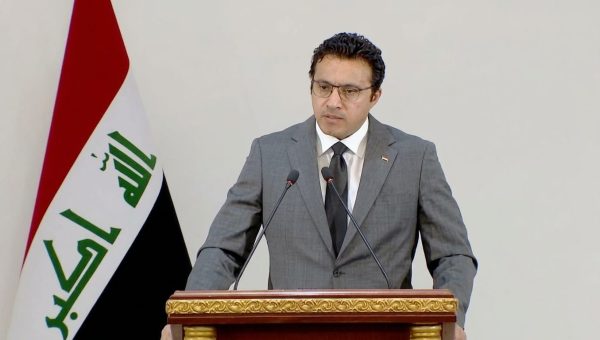 المتحدث باسم الحكومة العراقية: بغداد تحظى بثقة إقليمية لخفض التوترات وحصر السلاح قرار سيادي