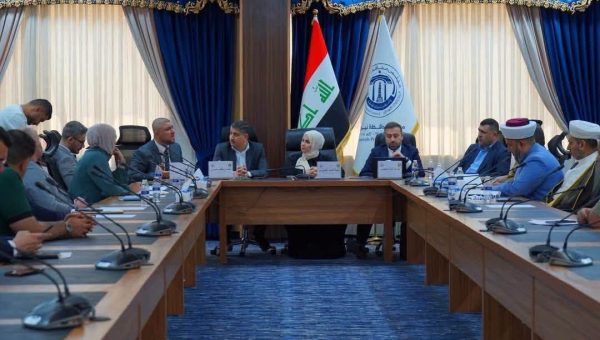 النجيفي يُشارك في اجتماع أوقاف نينوى لبحث ملف محال الكحول والمشعوذين