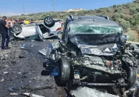 حادث سير مروّع على طريق هيت حديثة يودي بحياة 7 مدنيين ويصيب أربعة آخرين