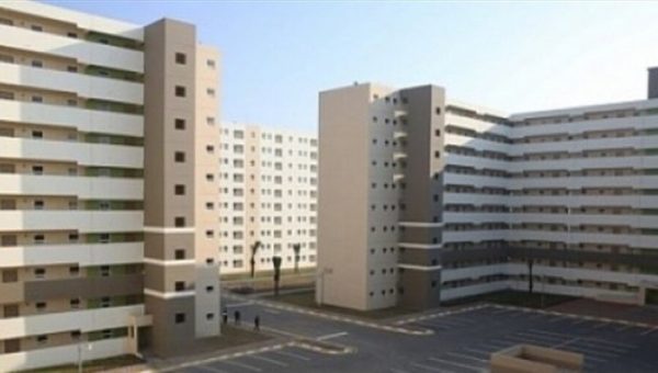 فاجعة في مجمع بسماية السكني ببغداد إثر سقوط امرأة من الطابق الرابع والتحقيقات الأولية تُرجح الإنتحار