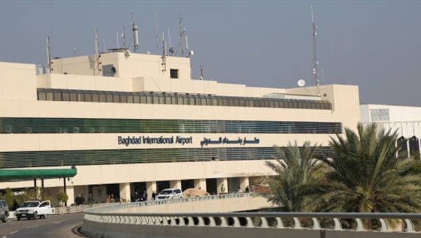 حريق كبير يستنفر الدفاع المدني في محيط مطار بغداد الدولي