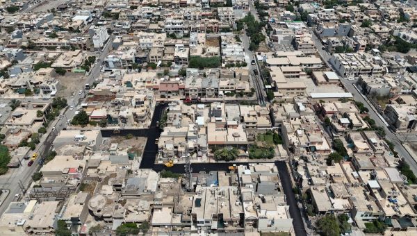 بلدية الموصل تُباشر حملة كبرى لإكساء وتبليط شوارع أربعة أحياء في الجانب الأيسر