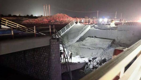 واشنطن تنفي استهداف البنية التحتية في إيران.. وطهران تتهمها بقصف الكهرباء والمياه