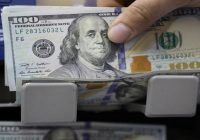 تحديث أسعار الصرف.. هبوط جماعي للدولار مقابل الدينار في بورصات المحافظات العراقية