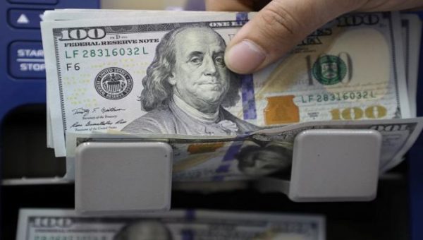 تحديث أسعار الصرف.. هبوط جماعي للدولار مقابل الدينار في بورصات المحافظات العراقية