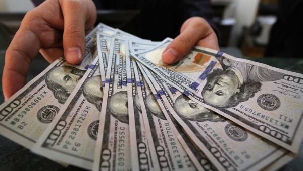 مؤشر الدولار يفتتح الأسبوع على ارتفاع في بورصات بغداد وإقليم كردستان والمحافظات