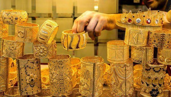 تراجع أسعار الذهب في الأسواق العراقية تزامنًا مع هبوط الدولار