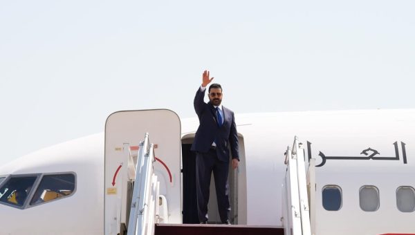 الزيدي يتوجه إلى طهران لبحث الطاقة والزراعة والتطورات الإقليمية