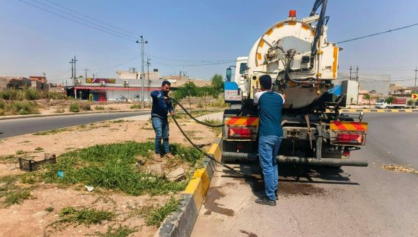 كوادر مجاري نينوى تنفذ حملة صيانة وتأهيل واسعة في أحياء الجانب الأيسر