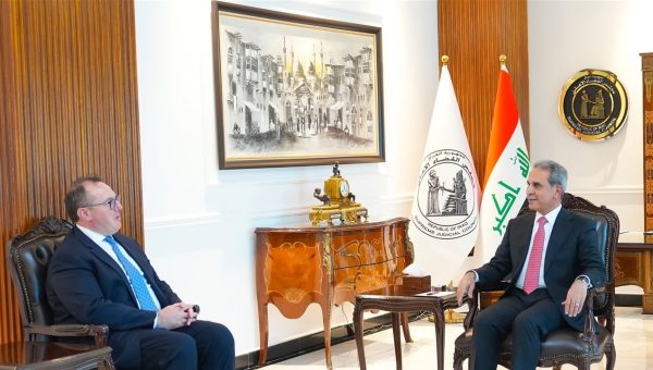 بعد انتهاء مهام التحالف الدولي.. القضاء الأعلى يناقش مع السفارة الأمريكية ملف السلاح المنفلت