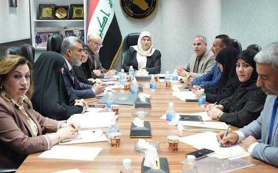 لجنة التربية النيابية تستضيف وزير التربية لبحث الاستعدادات للعام الدراسي الجديد
