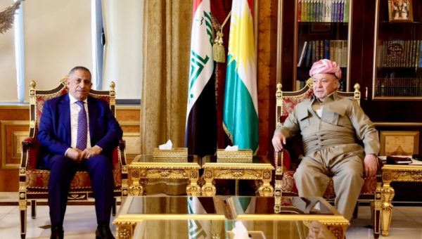 مستشار الأمن القومي يبحث مع بارزاني في أربيل التنسيق الأمني وضبط الحدود مع بغداد