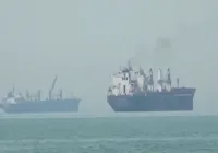 المنظمة البحرية الدولية توثق 68 حادثًا وهجومًا بحريًا في الخليج ومضيق هرمز خلال أشهر الحرب