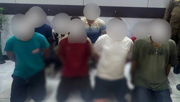 أختام مزوّرة وطائرات درون.. حملة أمنية واسعة في بغداد الجديدة تطيح بـ14 مخالفًا ومطلوبًا
