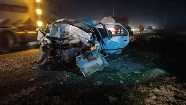 مصرع وإصابة 6 أشخاص بحادث مروع على سريع ذي قار