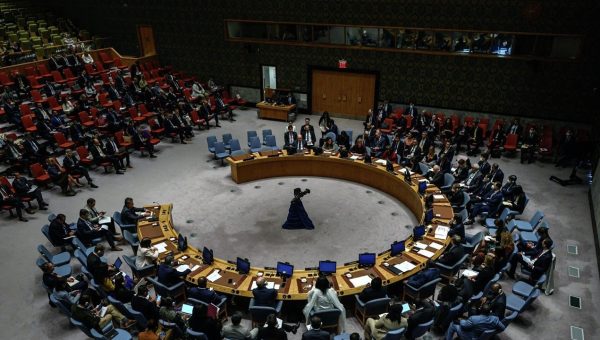 بغداد تشكو قصف مقرات الحشد بمجلس الأمن وتنفي علمها بالضربات الجوية