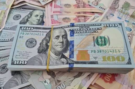 أسعار الدولار في العراق.. قراءة ماليّة لتفاوت الصرف الموازي بين بغداد وبقيّة المحافظات