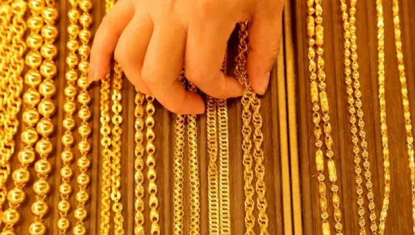 استقرار أسعار الذهب في بغداد والمحافظات وعيار 21 يسجل 160272 دينارًا في الأسواق المحلية