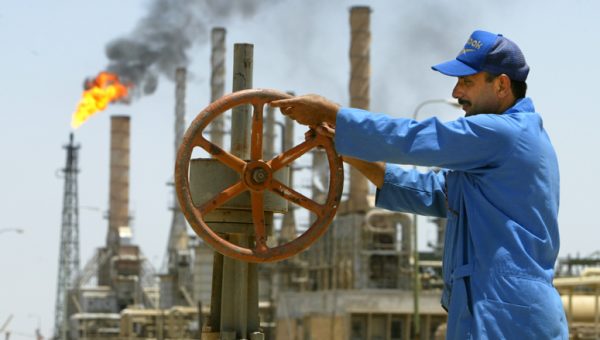 نحو 6 ملايين برميل يوميًا.. هكذا يقود العراق طفرة النفط والغاز في المنطقة