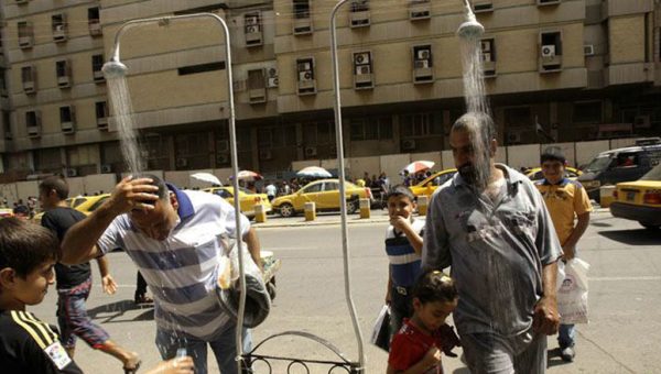 العراق تحت لظى جمرة القيظ وأجواء شديدة الحرارة تجتاح البلاد