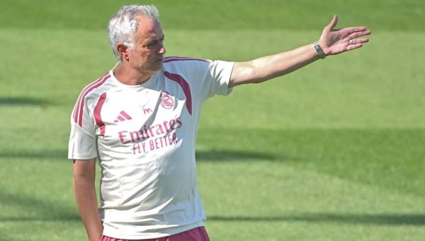 مورينيو يعود إلى مسرحه المفضل.. «السبيشل وان» يطارد المجد الأوروبي من بوابة ريال مدريد