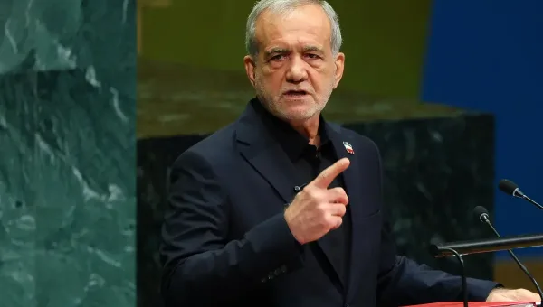 النووي “حرام شرعًا” والأبواب مفتوحة للمفتشين.. بزشكيان يكشف عن العقدة التي تمنعه من لقاء ترامب