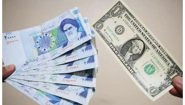 الدولار يتجاوز 250 ألف تومان.. انهيار قياسي غير مسبوق للعملة الإيرانية تزامنًا مع تشديد الضغوط الأمريكية
