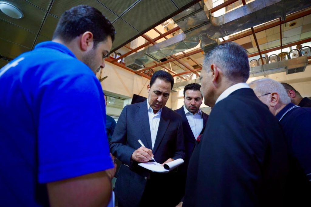 الدخيل يُباغت تسجيل عقاري أيمن الموصل ويُوجّه بإنهاء روتين معاملات المواطنين