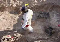 بدء إعادة رفع رفات 60 ضحية من المقابر الجماعية في سنجار للتعرف على هوياتهم