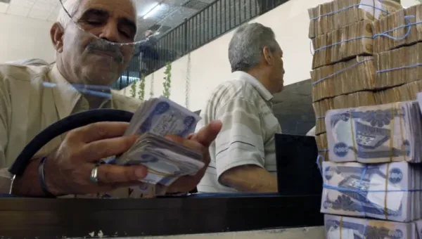 “المالية” تُحقق بملفات التسليف الإلكتروني واختفاء السيولة