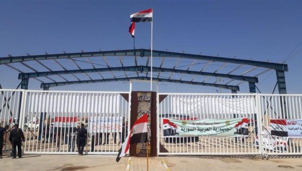منفذ ربيعة يضرب المهربين.. ضبط شاحنات تسببت بإهدار 46 مليون دينار من المال العام