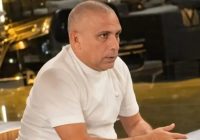 صدور أمر قبض بحق أوميد حاجي بتهم غسيل أموال وتمويل إرهاب