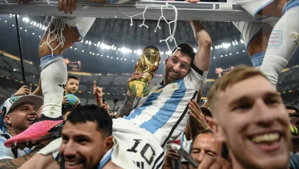 ميسي يدرس الإعتزال النهائي عام 2026 ومباراة وداعية مرتقبة مع الأرجنتين