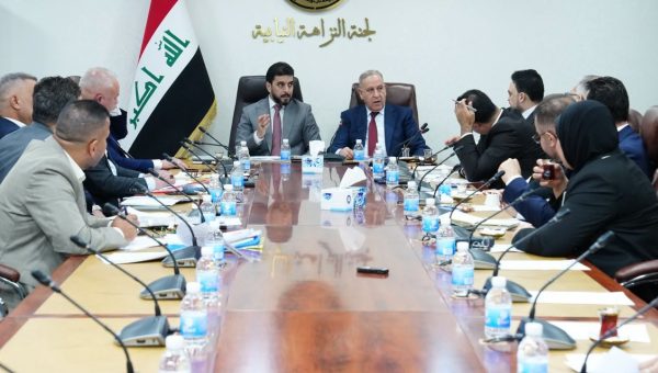 برئاسة الدفاعي لجنة النزاهة تبحث عقبات مشاريع الصرف الصحي في الجانب الأيمن بالموصل