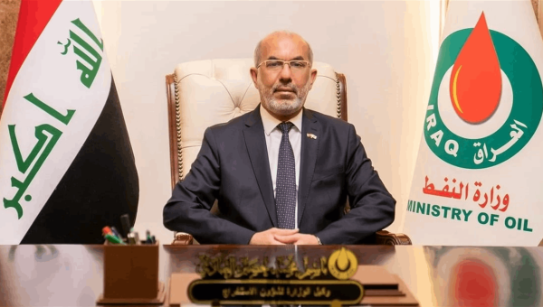 أكثر من 60 توقيعًا نيابيًا لإستضافة وزير النفط مجددًا بسبب عدم القناعة بإجاباته السابقة