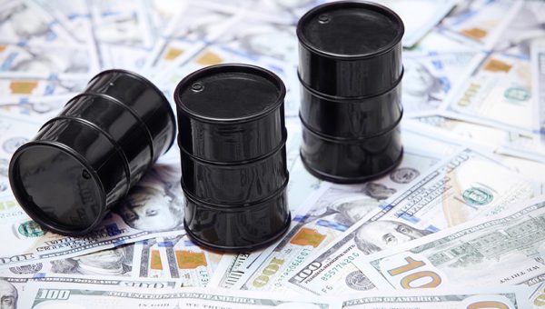 المالية النيابية تكشف آلية احتساب سعر النفط بموازنة 2027 وتحدد السعر المتوقع