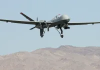 الدفاع الجوي الإيراني يعترض ويُسقط طائرة مسيرة متطورة من طراز MQ-1 في سماء هرمز