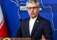 طهران ترد على المقترح الأمريكي وتُخيّر واشنطن بين “مضيق هرمز” والملف النووي