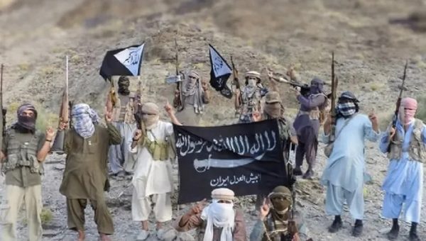 تقرير يكشف تحركات أمريكية لدعم «جيش العدل».. إيران أمام جبهات مسلحة متعددة