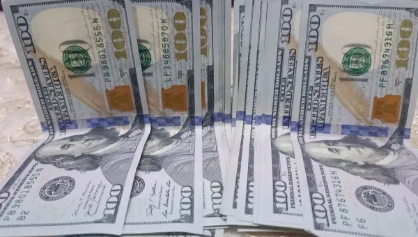 ارتفاع أسعار صرف الدولار في بغداد والمحافظات