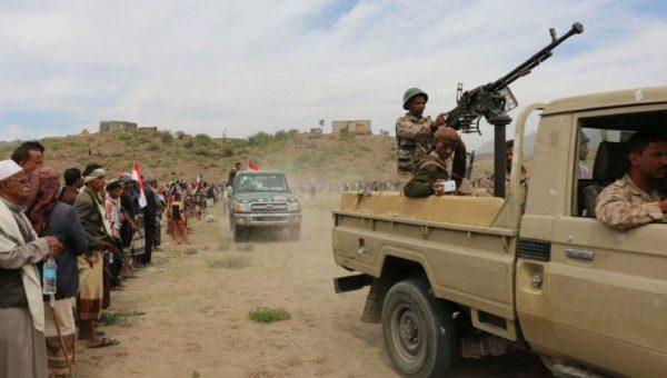 تصعيد هو الأعنف في تعز.. معارك وقصف متبادل بين القوات اليمنية والحوثيين