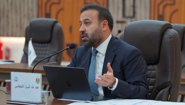 بعد الأراضي الممنوعة من البناء.. عبدالله النجيفي يضع ملف مجاري الجانب الأيمن تحت مجهر الحسم