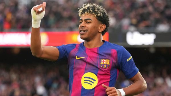 يامال يضع برشلونة أمام المفاجأة.. لا هالاند ولا لأي مهاجم آخر والسبب مصري