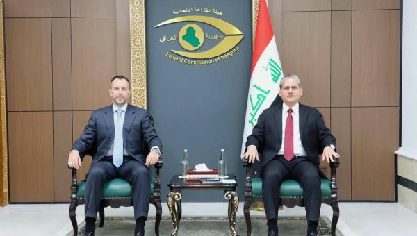النزاهة والسفير الإيطالي يبحثان تعزيز التعاون لمكافحة الفساد وحماية الإستثمار